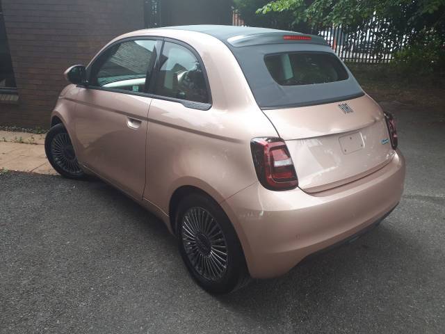 2022 Fiat 500 0.0 87kW Icon 42kWh 2dr Auto