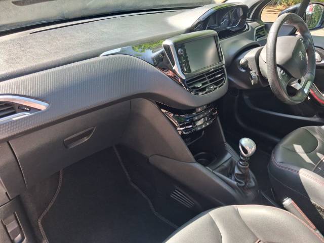 2019 Peugeot 208 1.2 PureTech 110 GT Line 5dr [6 Speed]