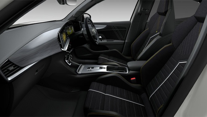 Vauxhall New Mokka GSE - Interior